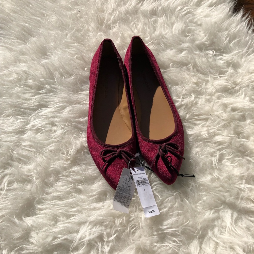 Banana Republic Factory Velvet Pointed Toe Flats